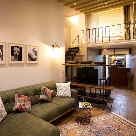 Guzi & Suites Hotel